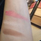 Swatch de Claita : Face Form, Sleek MakeUP