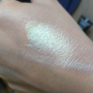 Swatch de Claita : Fard à paupières, Neve Cosmetics