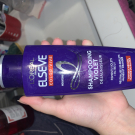 Swatch de Kdj2021 : Color Vive Shampooing Violet Déjaunisseur, Elsève