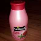 Swatch de Daphnemrc : Douche Lait Revitalisante Fraise Menthe, Cottage