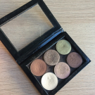 Swatch de GuntilipsSkincare : Palette personnalisable aimantée, Nabla