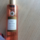 Swatch de GuntilipsSkincare : Aqua Rosa - Essence botanique de beauté fraîche Bio, Sanoflore