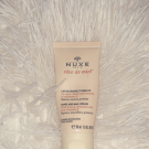 Swatch de Amandiyne : Rêve de Miel - Crème mains et ongles -, Nuxe