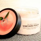 Swatch de leaneribeirosantiago : Gommage Corporel Pêche De Vigne, The Body Shop