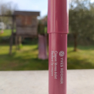 Swatch de Loute08 : Crayon Lèvres Éclat - Couleurs Nature, Yves Rocher
