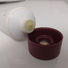 Swatch de minimeuf : Exfoliant Graines et Fleurs, Cinq Mondes