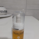 Swatch de minimeuf : Onaphyline Sérum anti-âge intense, Onagrine