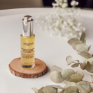 Swatch de La Pause Mogo : Concentré Apaisant Anti-Rougeurs, Condensé Paris