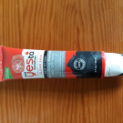 Swatch de Finou62 : Masque peel-off détoxifiant au charbon et à la tomate, Yes to