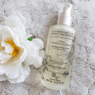 Swatch de Homesweetambre : L'eau Démaquillante au Géranium, Mademoiselle Saint Germain