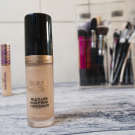 Swatch de alostygirl : Born This Way Super Coverage Concealer - Correcteur anti-cernes, Too Faced