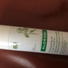 Swatch de Ninize : Shampooing Sec au Lait d'Avoine, Klorane