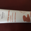 Swatch de Ninize : Crème teintée, Weleda