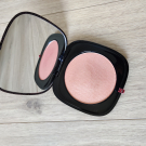 Swatch de Infinity2218 : O!Mega Glaze All-Over Foil Luminizer, Marc Jacobs Beauty