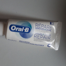Swatch de audreydtz : Dentifrice répare gencives & émail, Oral-B