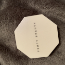 Swatch de Mmbeautyy : Killawatt Freestyle Highlighter - Enlumineur, Fenty Beauty by Rihanna