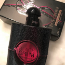 Swatch de lauchv : Black Opium Eau de parfum, Yves Saint Laurent