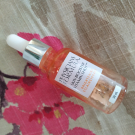 Swatch de Claita : Serum booster vitamin shot, Physicians formula