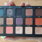 Swatch de oliben42 : Born to Run Palette - Palette de fards à paupières, Urban Decay