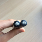 Swatch de GuntilipsSkincare : Everlasting Liquid Lipstick - Rouge à lèvres liquide, KAT VON D BEAUTY