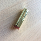 Swatch de GuntilipsSkincare : Color Statement Lipstick, Milani