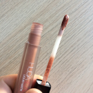 Swatch de GuntilipsSkincare : Liquid Matte - Rouge à Lèvres liquide mat, Huda Beauty