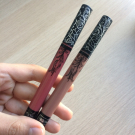 Swatch de GuntilipsSkincare : Everlasting Liquid Lipstick - Rouge à lèvres liquide, KAT VON D BEAUTY