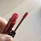 Swatch de GuntilipsSkincare : Liquid Suede Rouge à Lèvres Crème, NYX