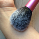Swatch de GuntilipsSkincare : Blush Brush - Pinceau Blush, Real Techniques