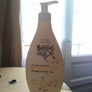 Swatch de angelinamgn : Lait Soin Hydratant Réparation, Le Petit Marseillais