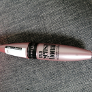 Swatch de luna19 : Cils sensational volume effet évantail, Maybelline New York