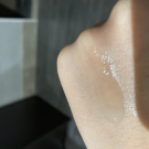 Swatch de Mya1902 : HYDRA GENIUS LE SOIN LIQUIDE, L'Oréal Paris