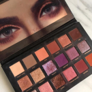 Swatch de e.a.s.beauty : Desert Dusk Eyeshadow Palette - Palette de fards à paupières, Huda Beauty