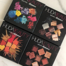 Swatch de e.a.s.beauty : Essentials Eye Palette - Palettes d'ombres à paupières, Huda Beauty