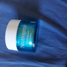 Swatch de f.nouveau24 : Hydro Boost Gel Crème, Neutrogena