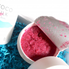 Swatch de leblogdeninae : Coco Glam Pink Body Scrub, HelloBody