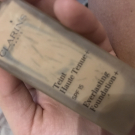 Swatch de AlexiaNck : Teint Haute Tenue SPF 15, Clarins