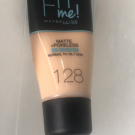Swatch de Belinda123 : Fitme Matte Poreless, Maybelline New York