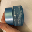Swatch de From.kat : Crème Désaltérante Multi-Hydratante, Clarins