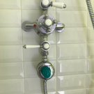 Swatch de geraldinegrisey : Diffuseur d'huiles essentielles pour la douche, SKINJAY