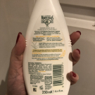 Swatch de Louloudel : Lait hydratant Hypoallergénique Sève d'Aloe Vera et Calendula, Le Petit Marseillais