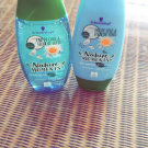 Swatch de AuroreTlrBlog : Après-Shampoing Hydratation Eau de Coco et Fleur de Lotus -Nature Moments, Schwarzkopf