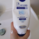 Swatch de Annna : Lait Corps sous la Douche Hydratant, Nivea