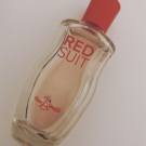 Swatch de -G'odt- : Red suit, Red Apple Lipstick