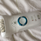 Swatch de GuntilipsSkincare : Silk épil 9 SkinSpa Wet & Dry, Braun