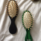 Swatch de GuntilipsSkincare : Brosse Ovale grand modèle, Tek