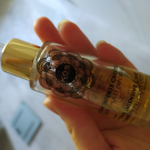 Swatch de Loute08 : Soin intense cheveux au 5 huile précieuse, Kos Paris