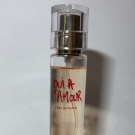 Swatch de Magamedova : Oui à l'Amour L'Eau de Parfum, Yves Rocher