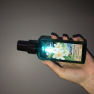 Swatch de piconejohanna : Eau Hydratante Parfumée des Lagons Monoï, Yves Rocher