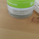 Swatch de parisaddicti.france : Gel crème zéro défaut - Sebo Végétal, Yves Rocher